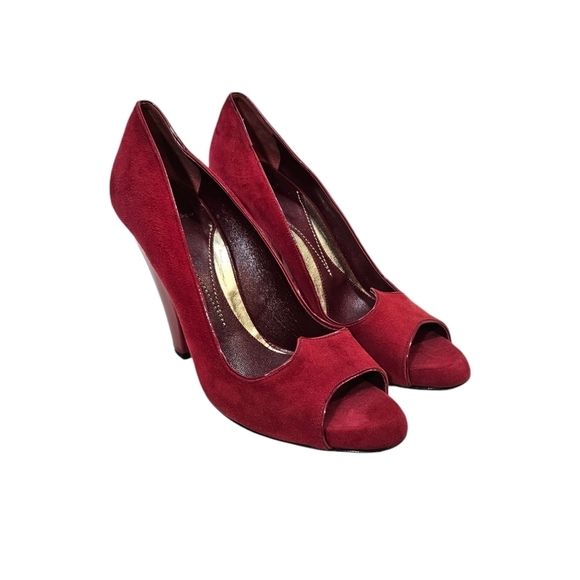 Zac Posen Red Suede High Heels - Picture 3 of 9